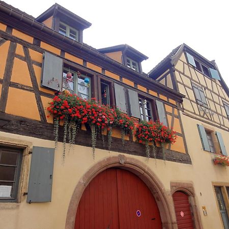 Gite Traditionnel Au Centre Historique D'Eguisheim Exteriér fotografie
